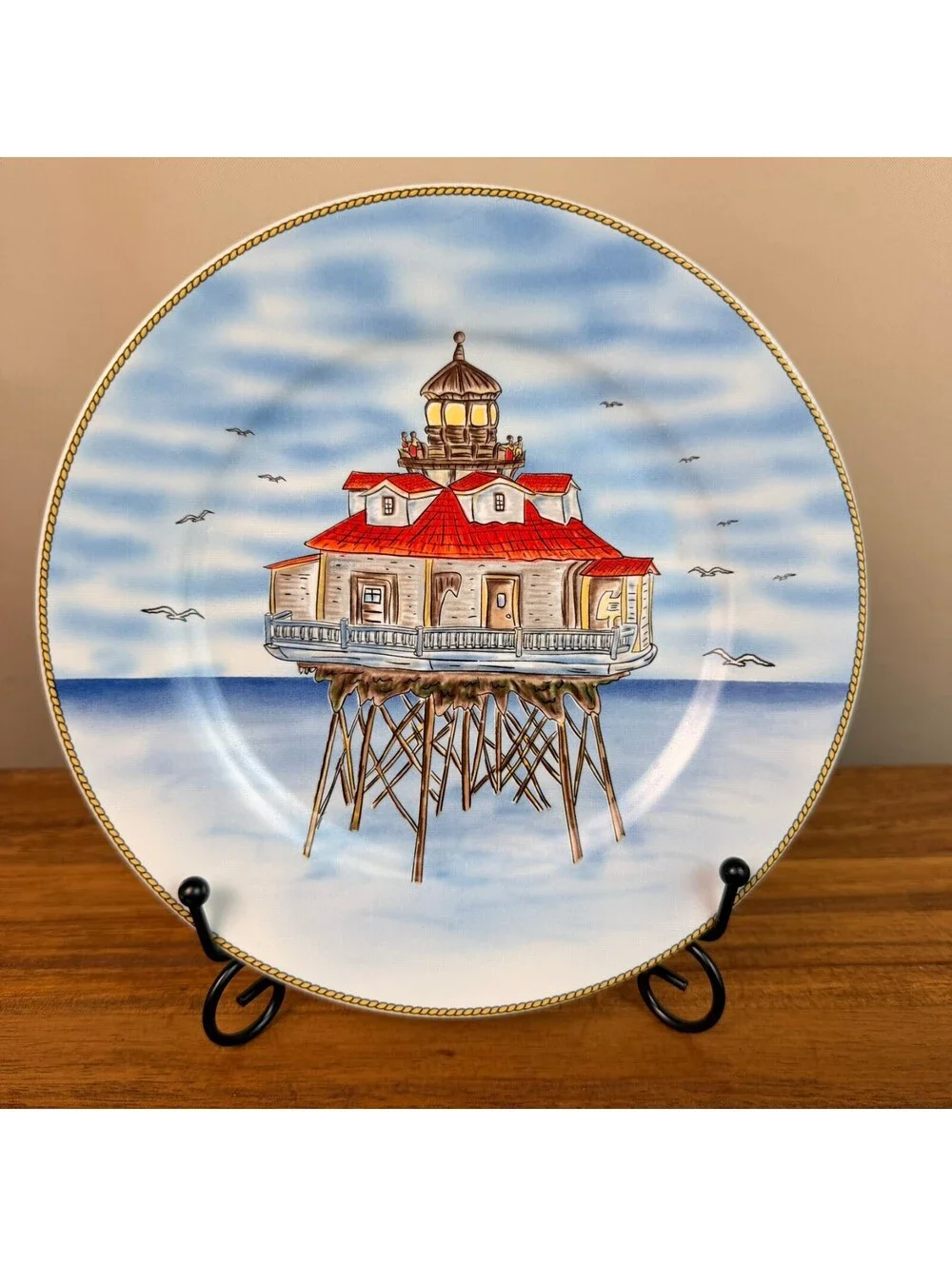 Royal Norfolk Decorative Collector Plate with Lighthouse Design 7.5 Inch